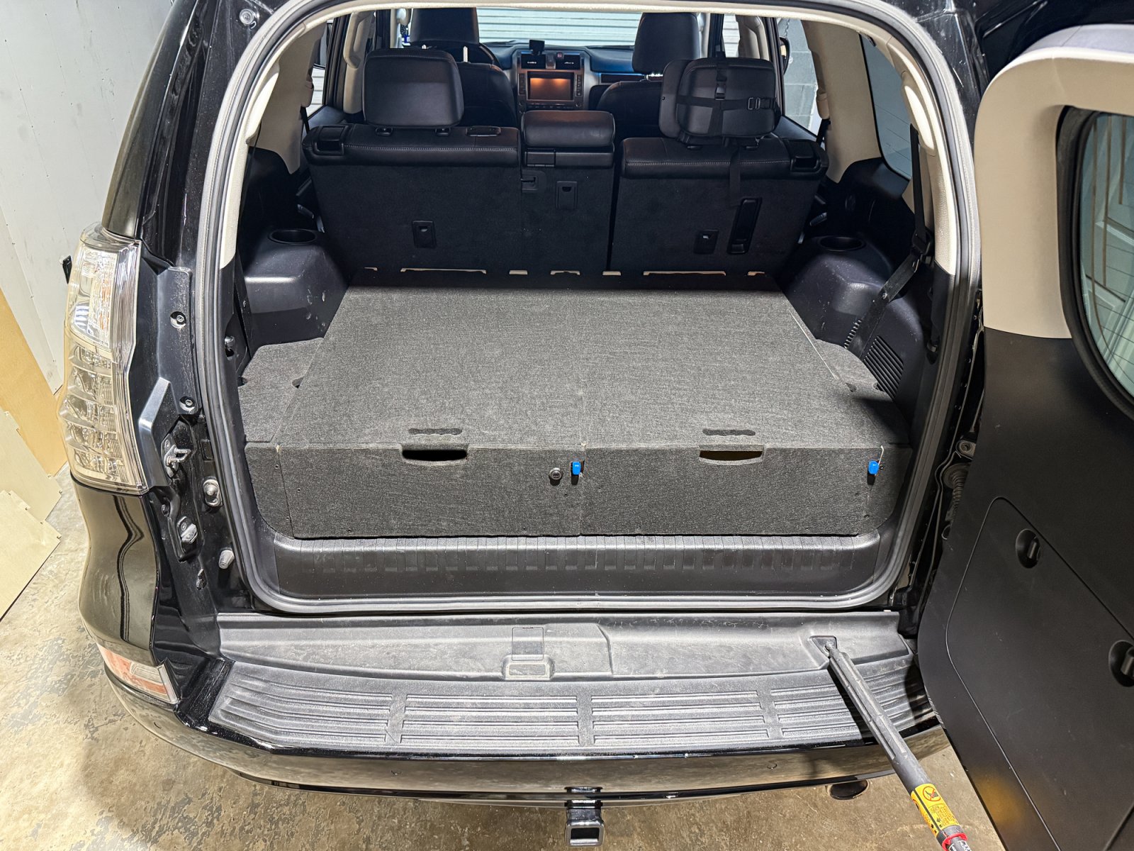 1-storage-system-lexus-gx460.jpg