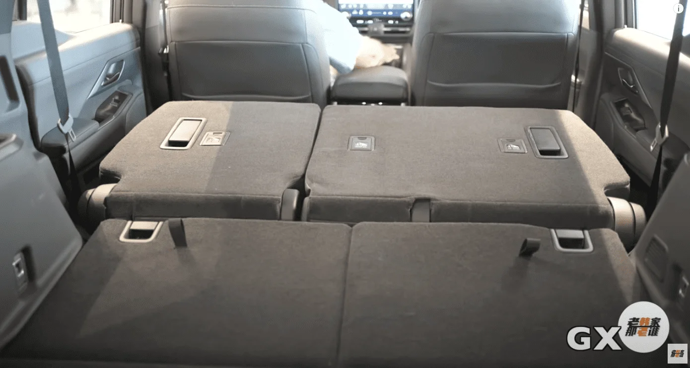 2024-lexus-gx-3rd-row.webp