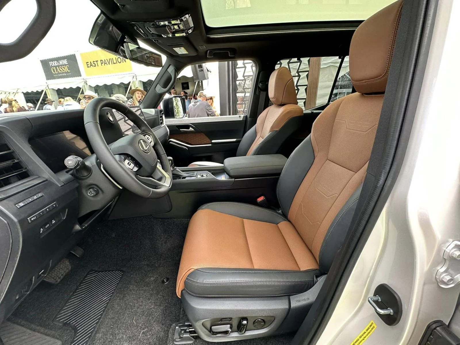 2024-lexus-gx-saddle-tan1.webp