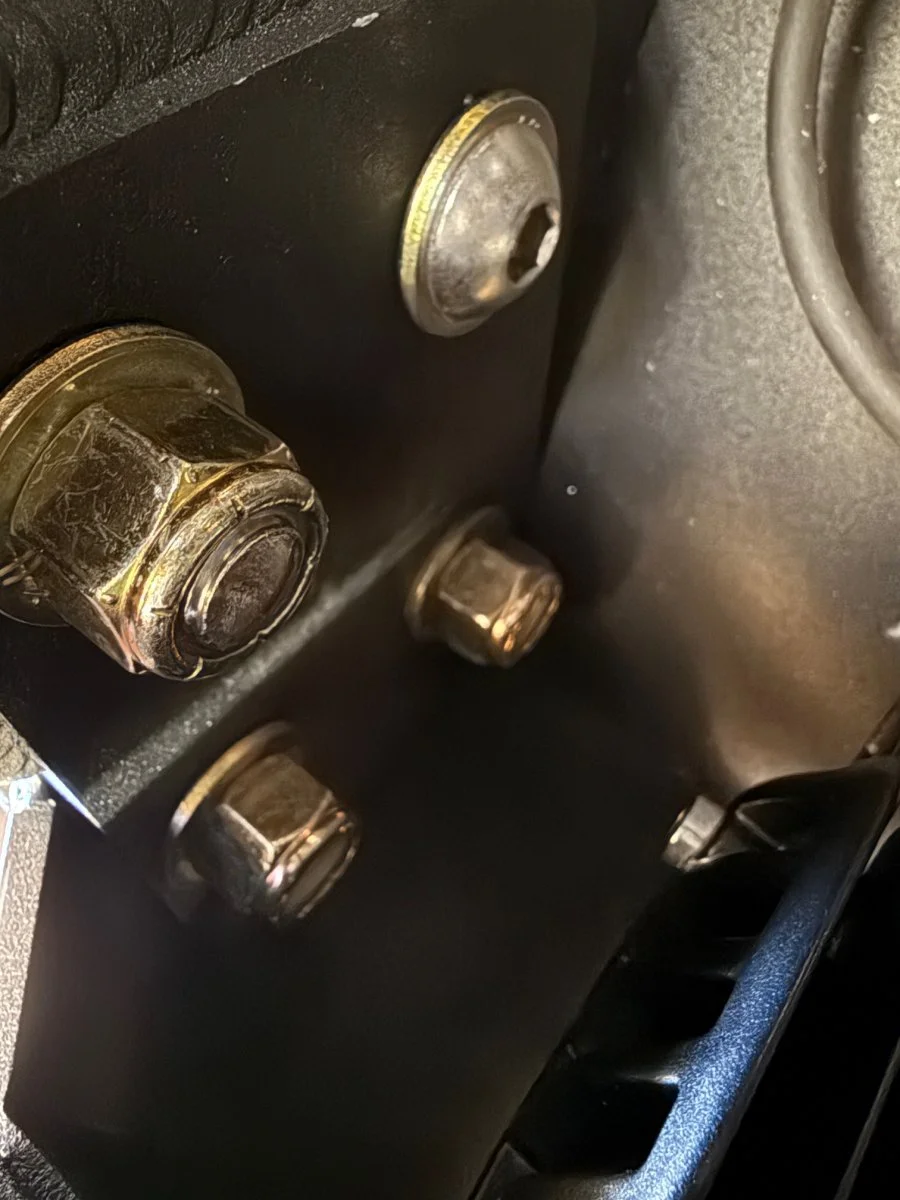 bolt1.webp