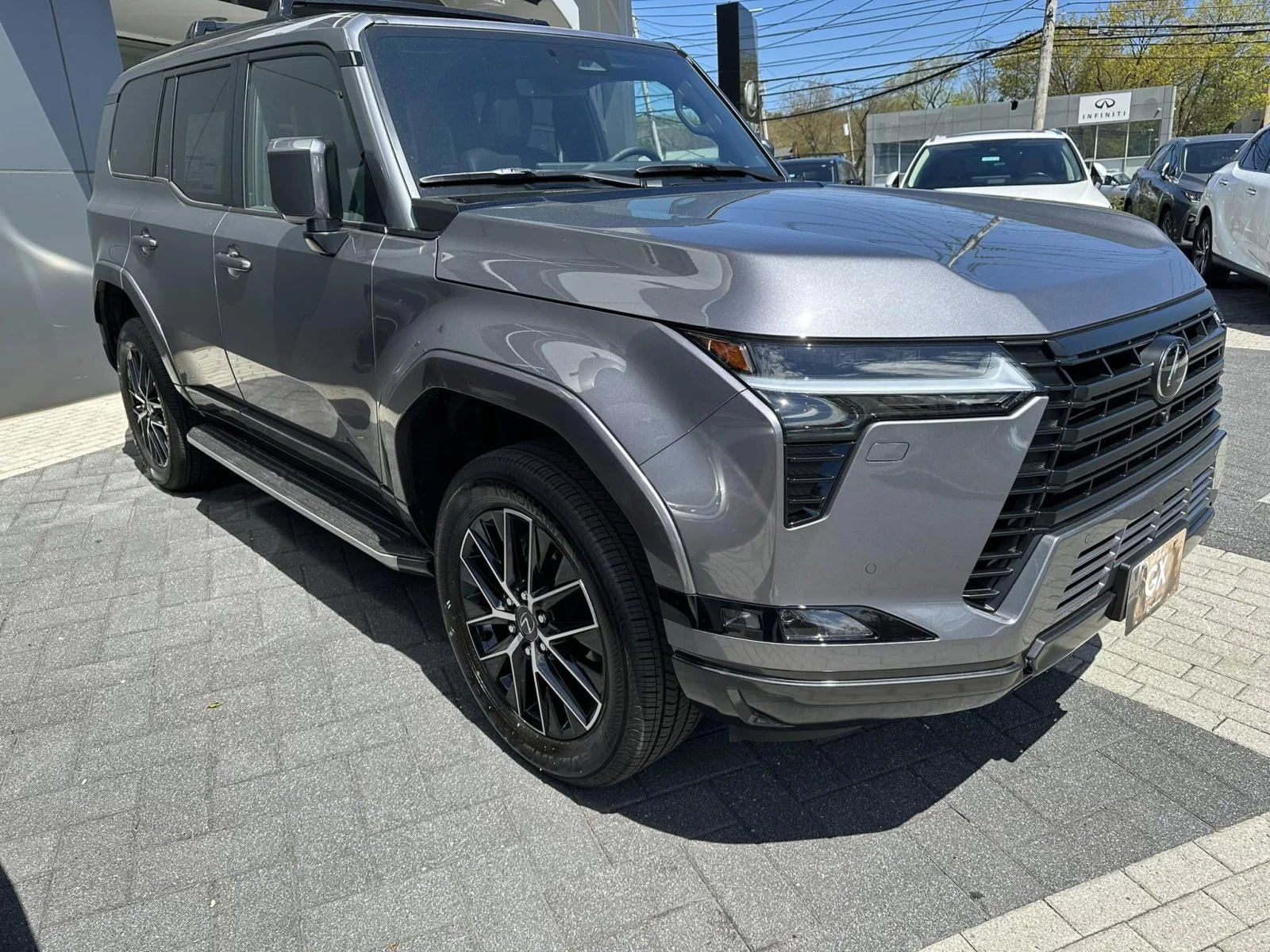 gx550_atomic_silver.webp