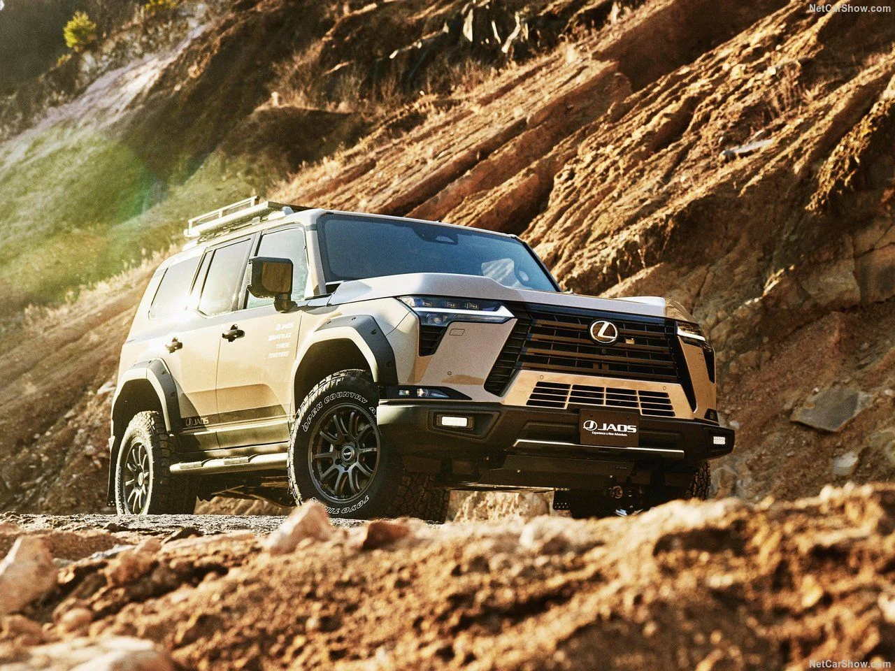 Lexus-Custom-GX550-1.webp
