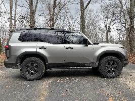 2025+ Overtrail running 275/70/18 tires