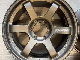 TE37 Progressive Model 1 18x9 +0