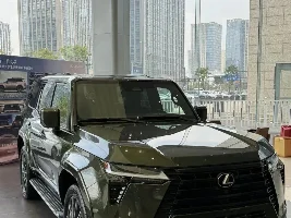GX550h hybrid trunk space is mind boggling