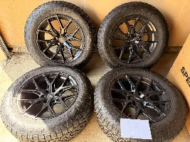Vossen HF6-4 20x9 (+18) w/ Toyo AT III 275/60/20 (33") Tires - Los Angeles