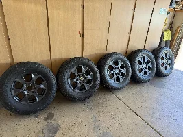 Phoenix, Arizona area for sale: 5 Overtrail wheels & tires, stock Overtrail rock sliders, ROAM 83L Case