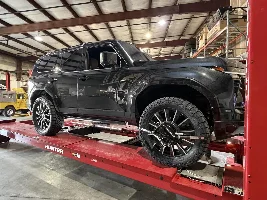 285/55/22’s, will they fit on factory wheels??