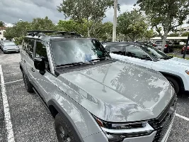 Thule Crossbars: WingBar Evo vs Edge