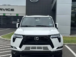 Lexus GX 550 Eminent White Pearl Photos ⚪