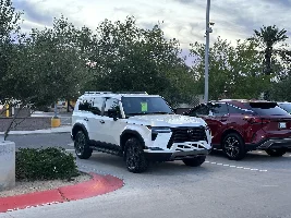 Lexus GX 550 Eminent White Pearl Photos ⚪