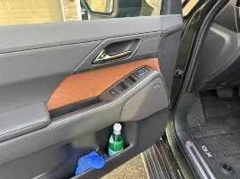 Luxury + Saddle Tan Interior
