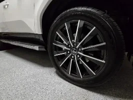 For Sale 22" Luxury Rims and Tires with less than 100 miles. NO TPMS $2500 Located DFW