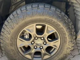 5 Toyo Open Country 285/70/18 and 4 oem wheels(socal)-$1000