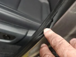 Premature Door Seal Wear on My 2025 OT – Anyone Else? Dealer Warranty?