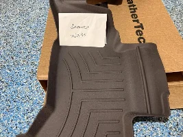 MD: New - WeatherTech liner, 2nd row, Cocoa