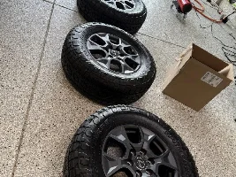 Overtrail Wheels + Tires + sensors