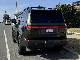 Gray front bumper piece on Overtrail +