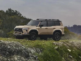 Lexus GX Overtrail Earth Photos 🌰
