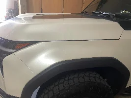 Uneven panel gaps