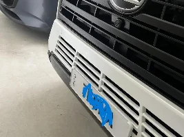 License plate plinth delete