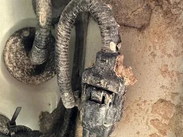 Plug under driver running board