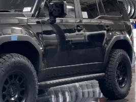 GX550 with Method Wheels running 35x12.50 tires