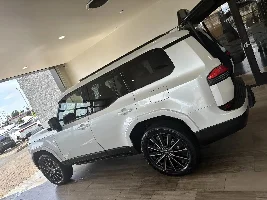 Lexus GX 550 Eminent White Pearl Photos ⚪