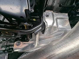 Anyone know if the GX550 Has Grease-able U-Joints