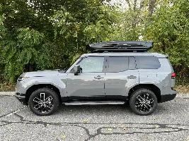 Thule roof rack in lux flush rails