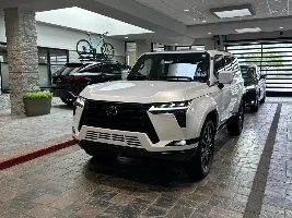 Lexus GX 550 Eminent White Pearl Photos ⚪