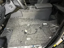 JL 10W7 Subwoofer and 750/1 Amp installed