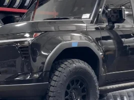 GX550 with Method Wheels running 35x12.50 tires