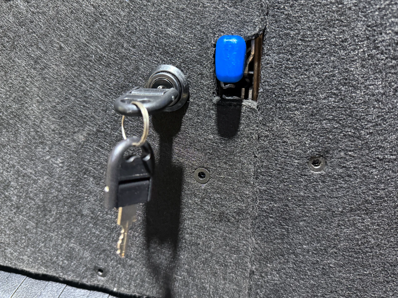 14-lock-lexus-gx460.webp