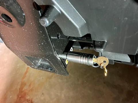 factor_55_locking_hitch_pin_long.webp