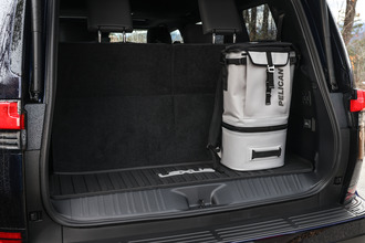 GX cargo mat (3-row suv).jpg